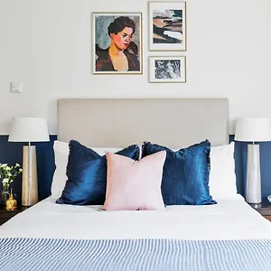 Apartment Hoxton Square - Urban Haven, London
